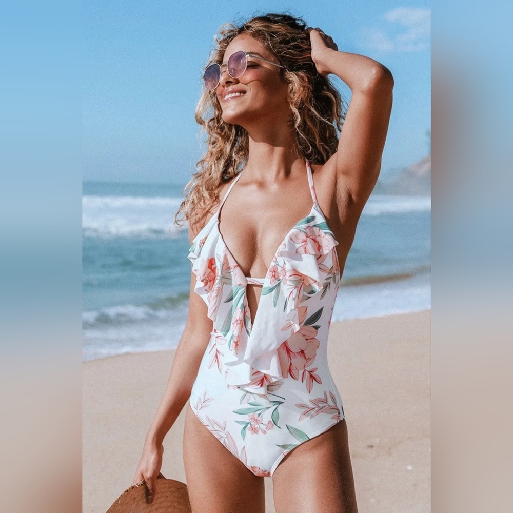 Floral Ruffle Hatler One Piece Swimsuit Size Small